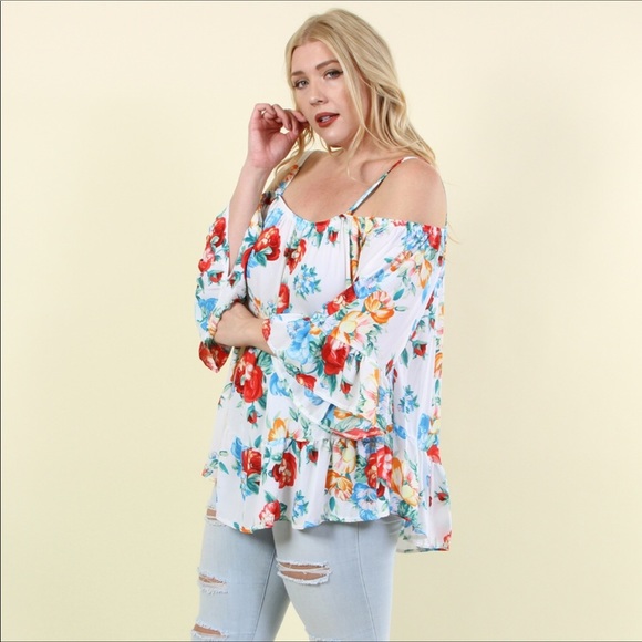 2 X HOST PICK -LAST 1 - Floral Cold Shoulder Top - Plus Size - Picture 3 of 6